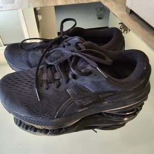 Asics Running Shoes 7 Wide